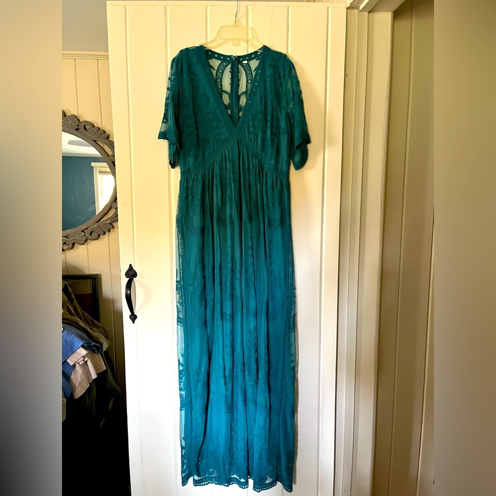 Lulu maternity dress